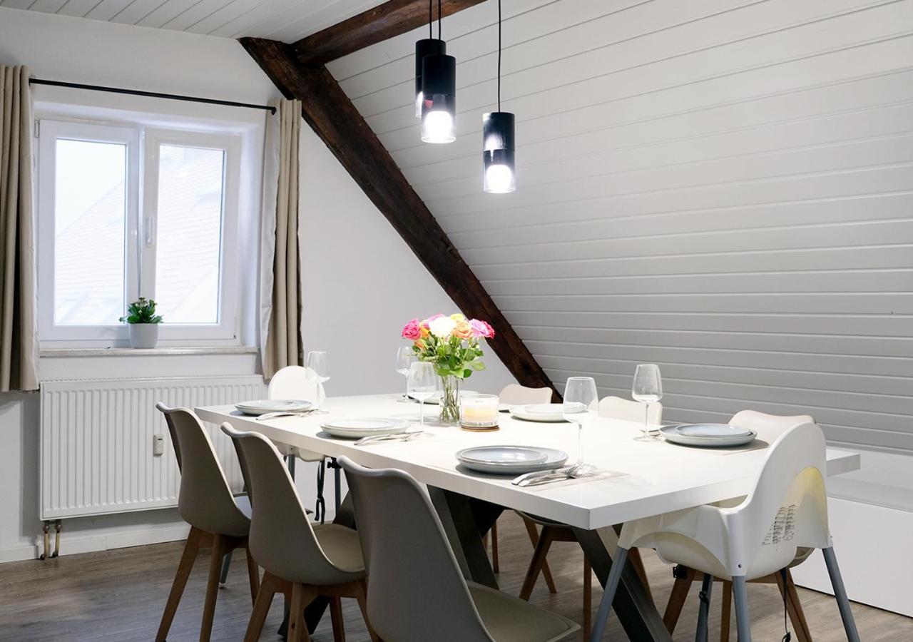 Casa Luxe - 80Qm - Stadtmitte - Familienfreundlich - Parkplatz - 5Km Zum Legoland Günzburg Buitenkant foto